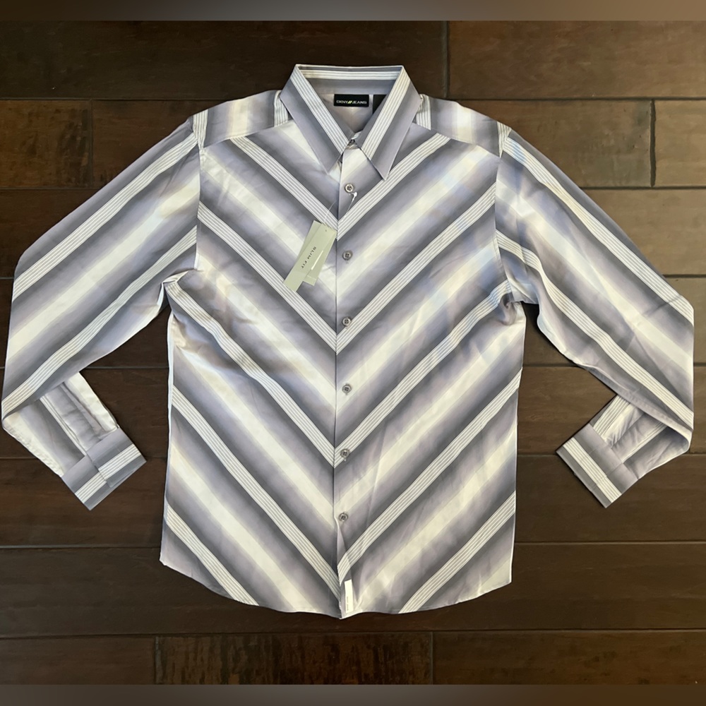 DKNY MEN’S DRESS SHIRT